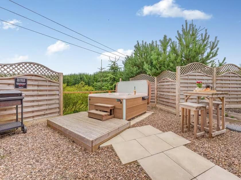 Lochinvar - Clydesdale Log Cabin With Hot Tub Эйрдри Экстерьер фото