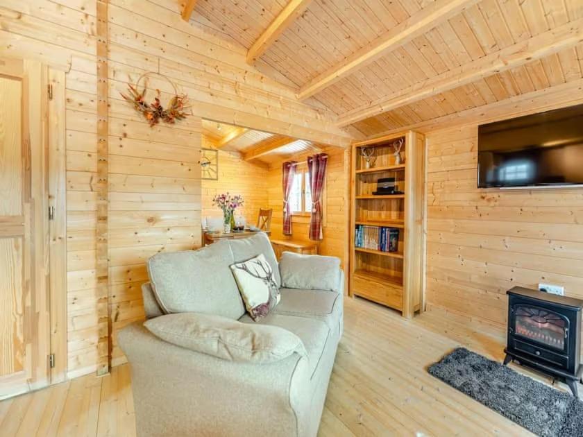 Lochinvar - Clydesdale Log Cabin With Hot Tub Эйрдри Экстерьер фото